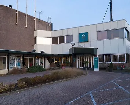 Postillion Hotel 3*